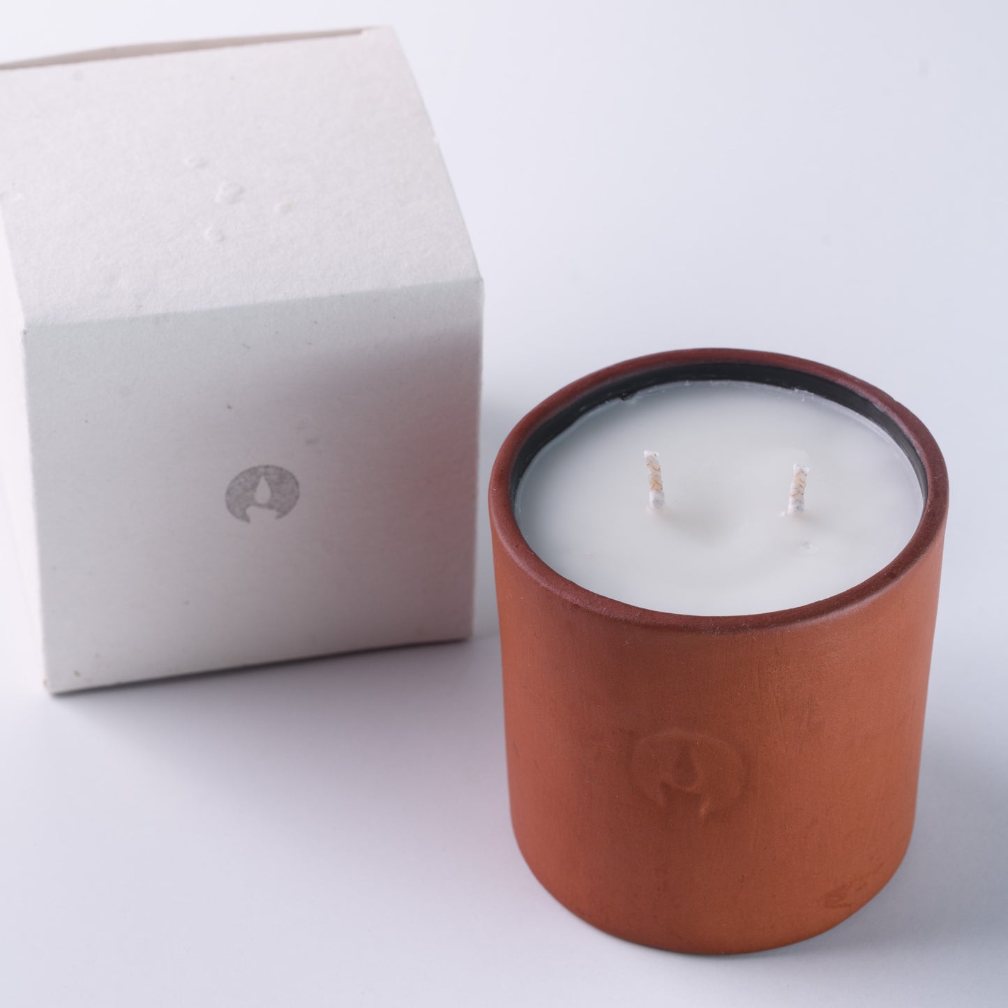 Terra Icon-ic : Soy Candle